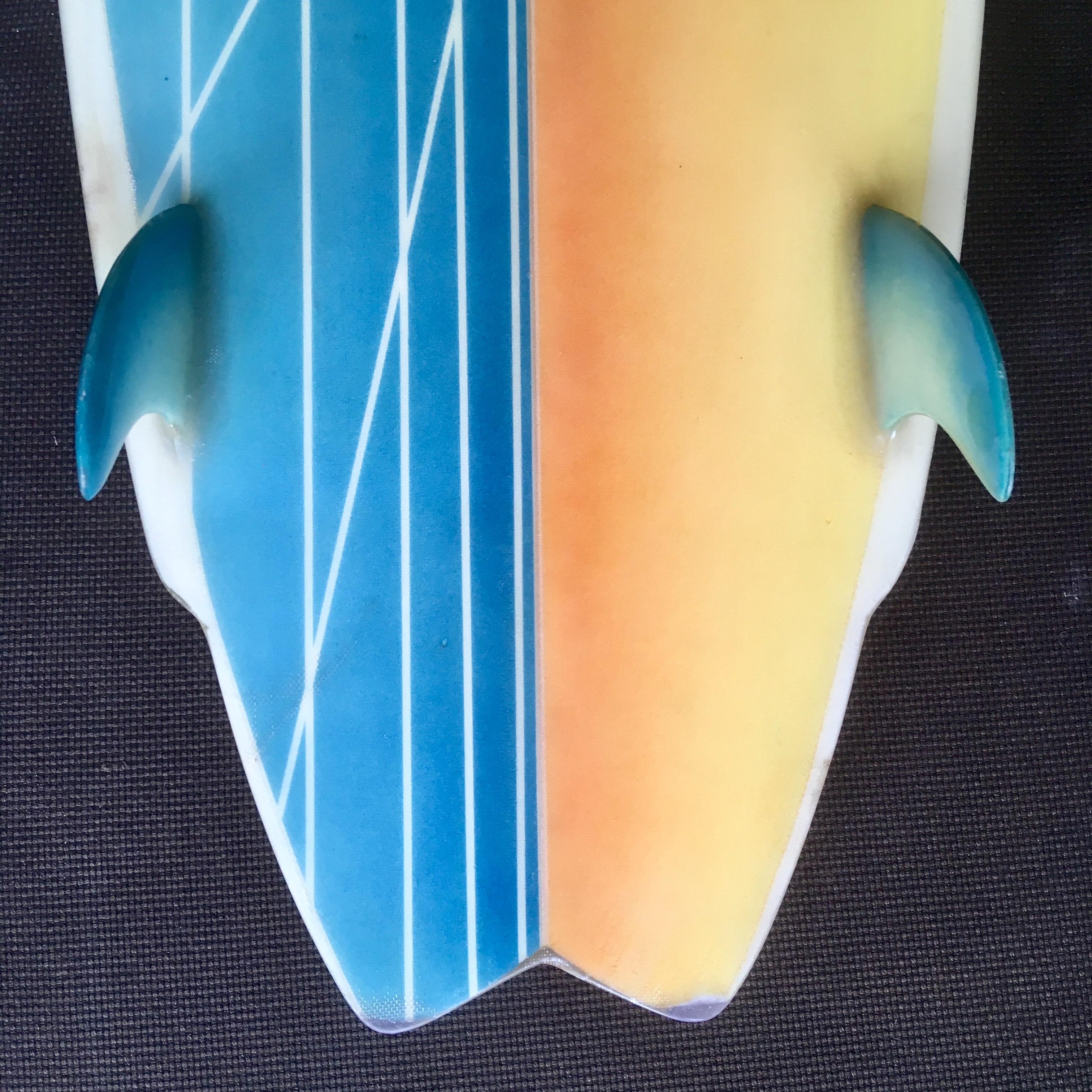 Vintage-Surfboard-Tail-IX